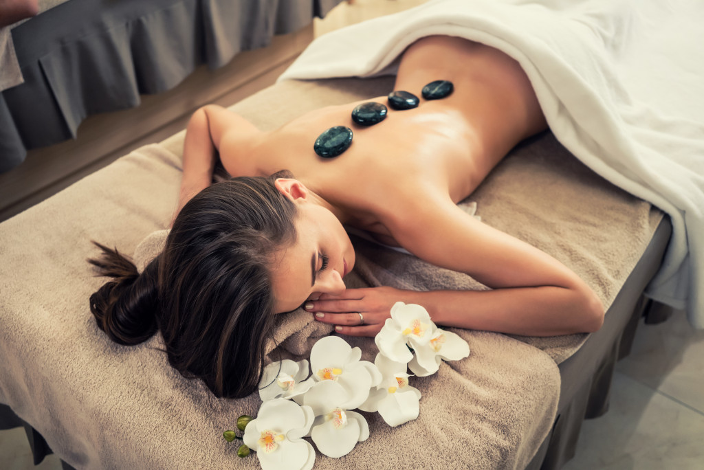 stone massage therapy
